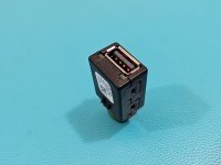 Gniazdo USB Skoda Superb III 5Q0035726