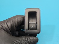 Przełącznik Przycisk haka Skoda Kamiq 657868345A