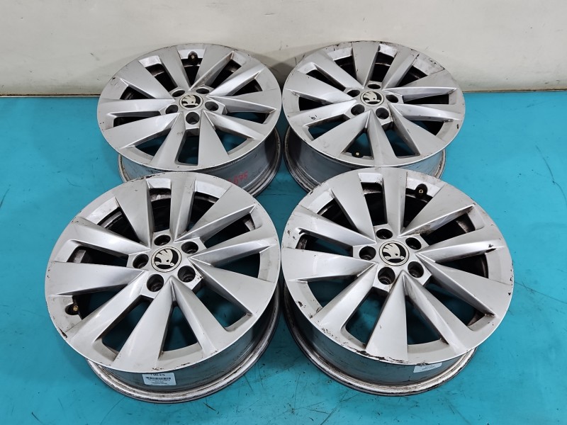 4X alufelgi felgi 16" komplet Skoda Kamiq R16