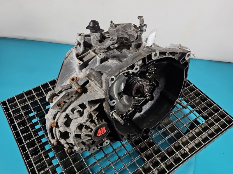 Skrzynia biegów 55216183 Fiat Tipo II 15- 1.6 jtd (55260384)