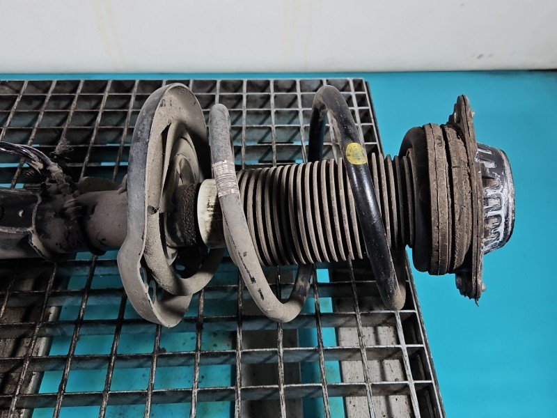 Sprężyna przód przednia Opel Insignia B 2.0 cdti (LSQ 10MMAD)