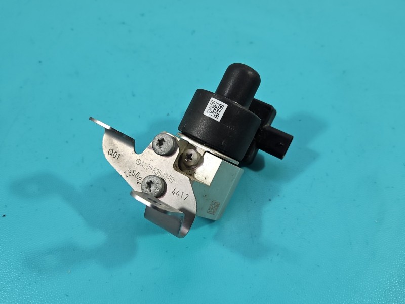 Zawór rozprężny klimatyzacji Mercedes W213 A2138305204