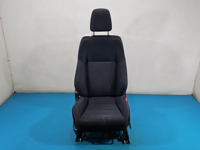 Fotel prawy przód pasażera Toyota Rav4 IV 5d EUROPA