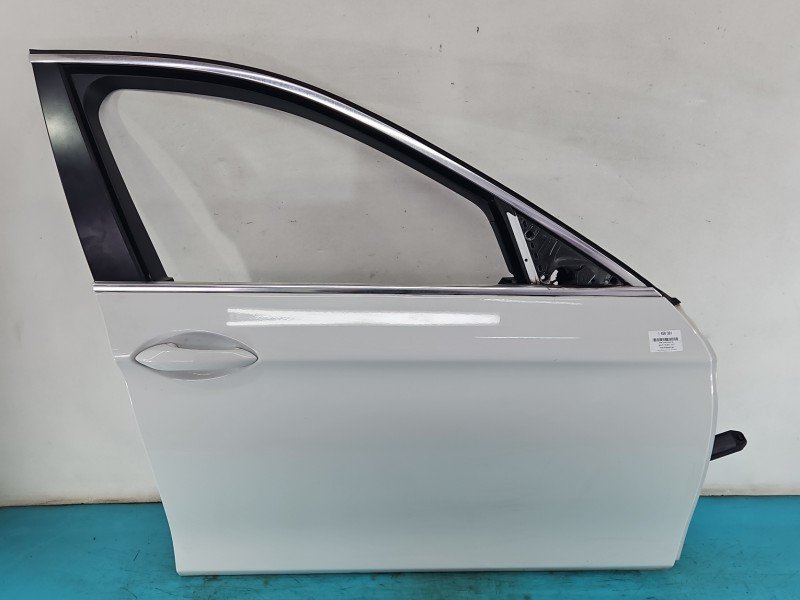 Drzwi przód prawe Bmw f10 f11 5d biały 300 Drzwi przód prawe Bmw f10 f11 5d biały 300