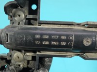 Spryskiwacz reflektora prawy Peugeot 5008 9685172780