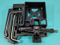 lewarek Podnośnik samochodowy trapezowy LEXUS CT 10-22