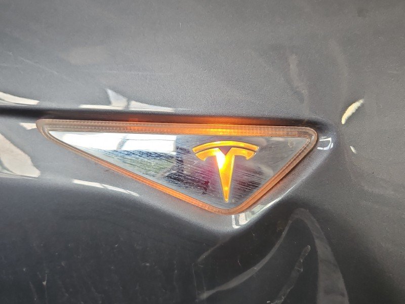 Kierunkowskaz przód prawy świateł Tesla Model S Kierunkowskaz przód prawy świateł Tesla Model S