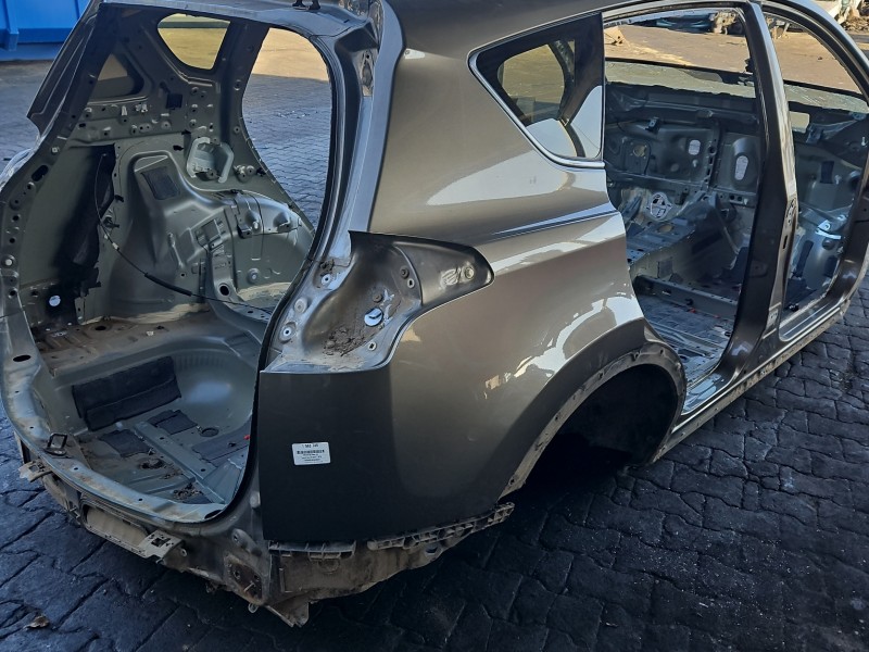 Błotnik tył prawy ćwiartka Toyota Rav4 IV 4T3 HB
