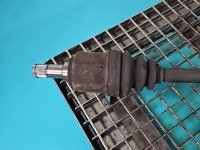 Półoś przód prawa Mitsubishi Grandis 2.4 16V (4G69) automat