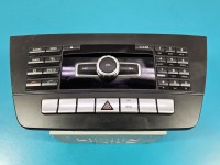 Radio fabryczne Mercedes W204 A2049001813 radioodtwarzacz