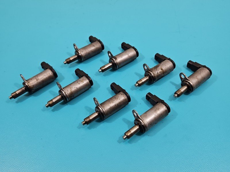 Nastawnik faz rozrządu AUDI Q5 8R 08- 2.0 TFSI CPMB 06H103697B
