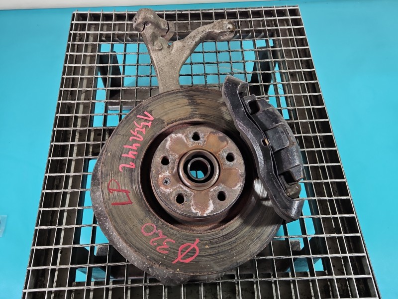 Zwrotnica lewa piasta przód 3.0 tdi Audi A6 C6