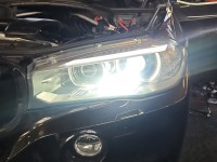 Reflektor lewy lampa przód BMW X5 F15 EUROPA