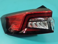 Lampa tył lewa Skoda Superb IV kombi w błotnik led EUROPA