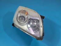 Reflektor prawy lampa przód Toyota Avensis II T25 EUROPA