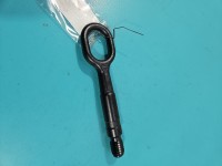 Ucho holownicze hak Vw Passat B8