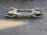 Tylna belka oś tył LEXUS CT 10-22 1.8 VVTI