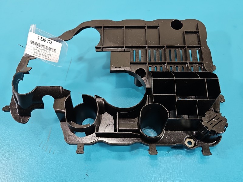 Osłona ZAŚLEPKA PLASTIK Vw Passat B7 06J103138AE