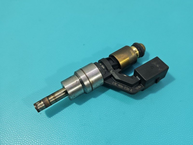 TESTOWANY Wtryskiwacz Audi A3 8P 0261500016, 03C906036A 1.6 FSI