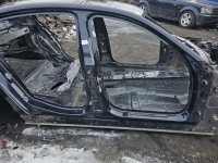 Próg prawy SŁUPEK ŚRODKOWY B BMW G30 sedan 4d 416