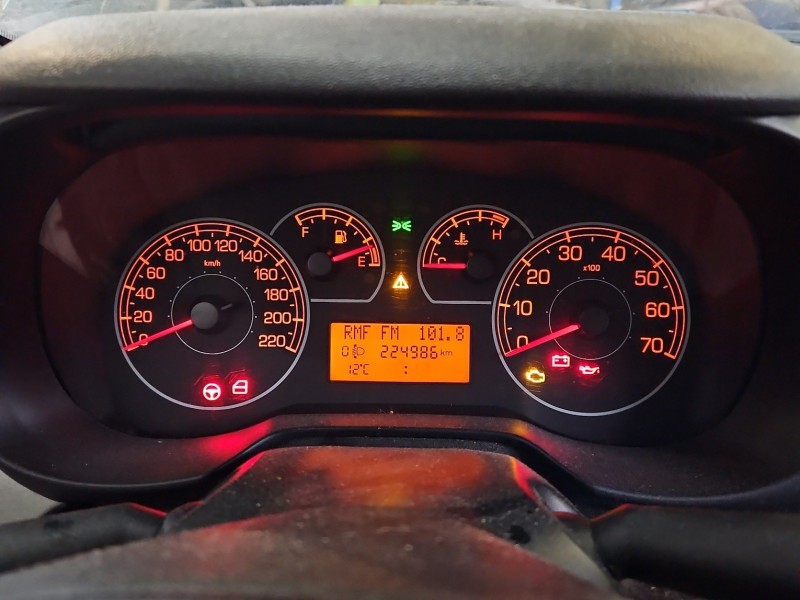 Licznik Fiat Grande Punto 51867549 1.4 8V EUROPA