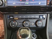 Konsola panel nawiewu Skoda Superb III 3V0907044BM
