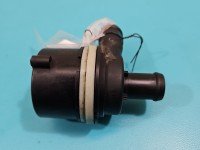 Pompka obiegu wody pompa Skoda Rapid 1.6 tdi (CAYB) 6R0965561A