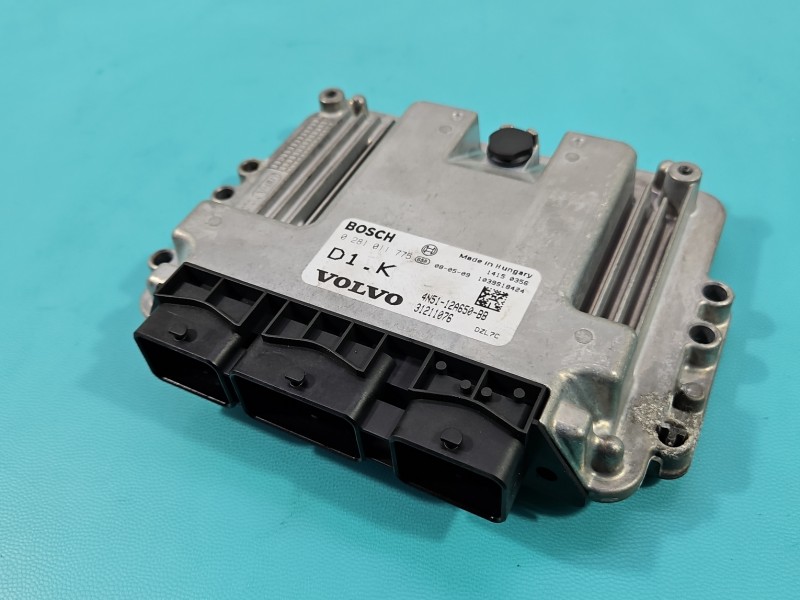 Komputer Sterownik silnika 0281011775, 31211076 Volvo C30 1.6 hdi