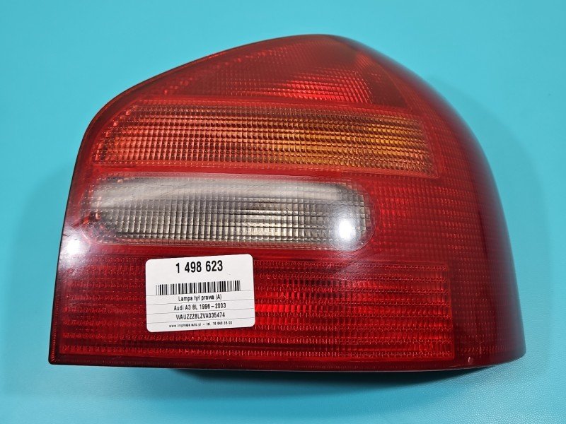 Lampa tył prawa Audi A3 8L HB
