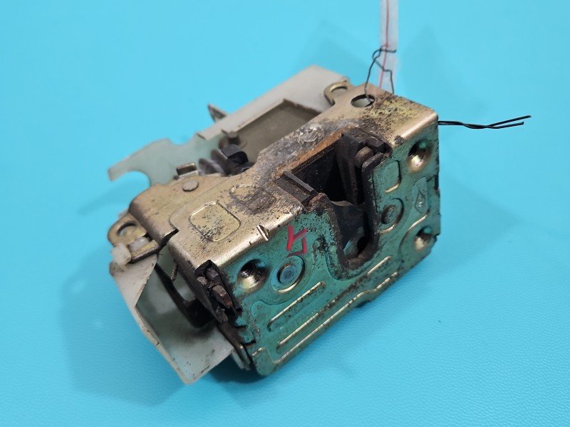 Zamek tył lewy Renault Clio II Brak nr / 2pin