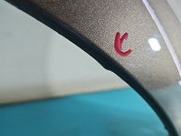 Błotnik przód prawy Skoda Yeti brązowy LF8N
