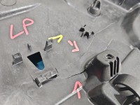 Podnośnik przód lewy SZYBY WINDA 933865-101 Mercedes W246 Pęknięta obudowa 5d HB