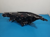 Reflektor prawy lampa przód Toyota Rav4 V EUROPA