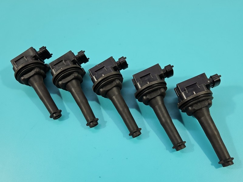 Cewka zapłonowa Volvo V50 S40 II 2.4 20V B5244S 5el 4pin GN10334