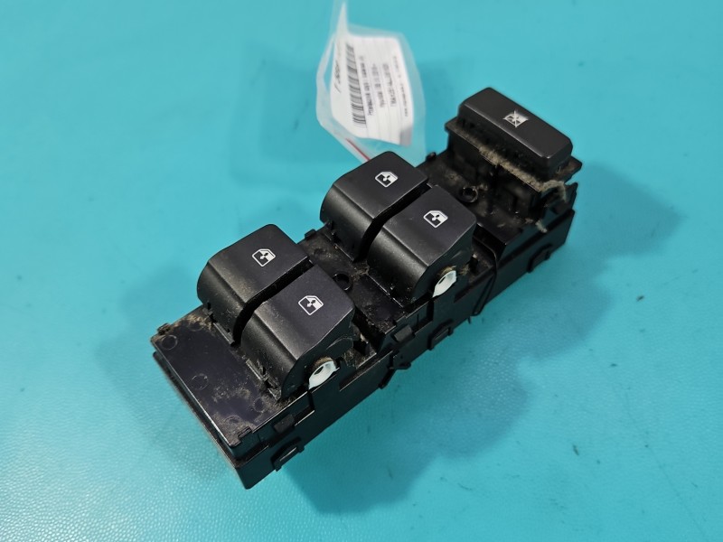 Przełącznik szyb Hyundai I30 III 16- EU 93571-G3030