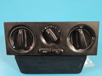 Konsola panel nawiewu Vw Passat B5 1J0820045A