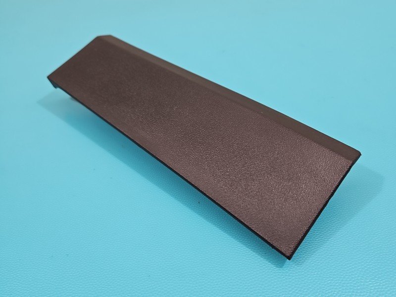 Osłona ZAŚLEPKA PLASTIK Tesla Model 3 2017- 1086303-00-F, NYX200121313400, 023968144 Osłona ZAŚLEPKA PLASTIK Tesla Model 3 2017- 1086303-00-F, NYX200121313400, 023968144