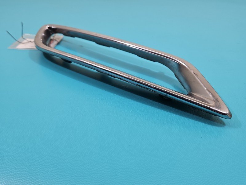 Zaślepka kratka zderzaka prawa atrapa Opel Insignia B 39138808