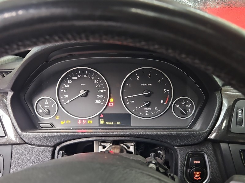 Licznik bmw F30 9334767, 17649411 2.0d (N47D20C) EUROPA