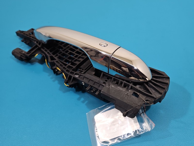 Klamka tył lewa zewnętrzna Maserati Quattroporte VI 13- P68211282AB