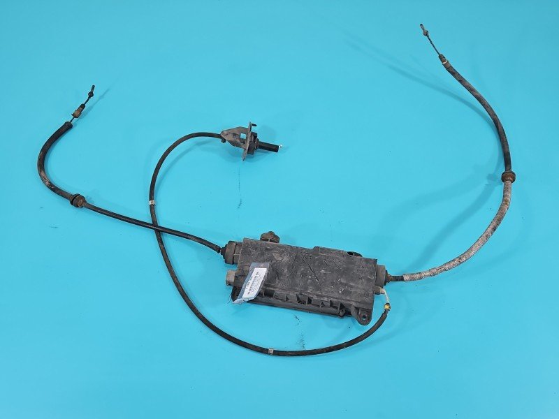 Hamulec ręczny elektryczny Renault Scenic II 8200418648
