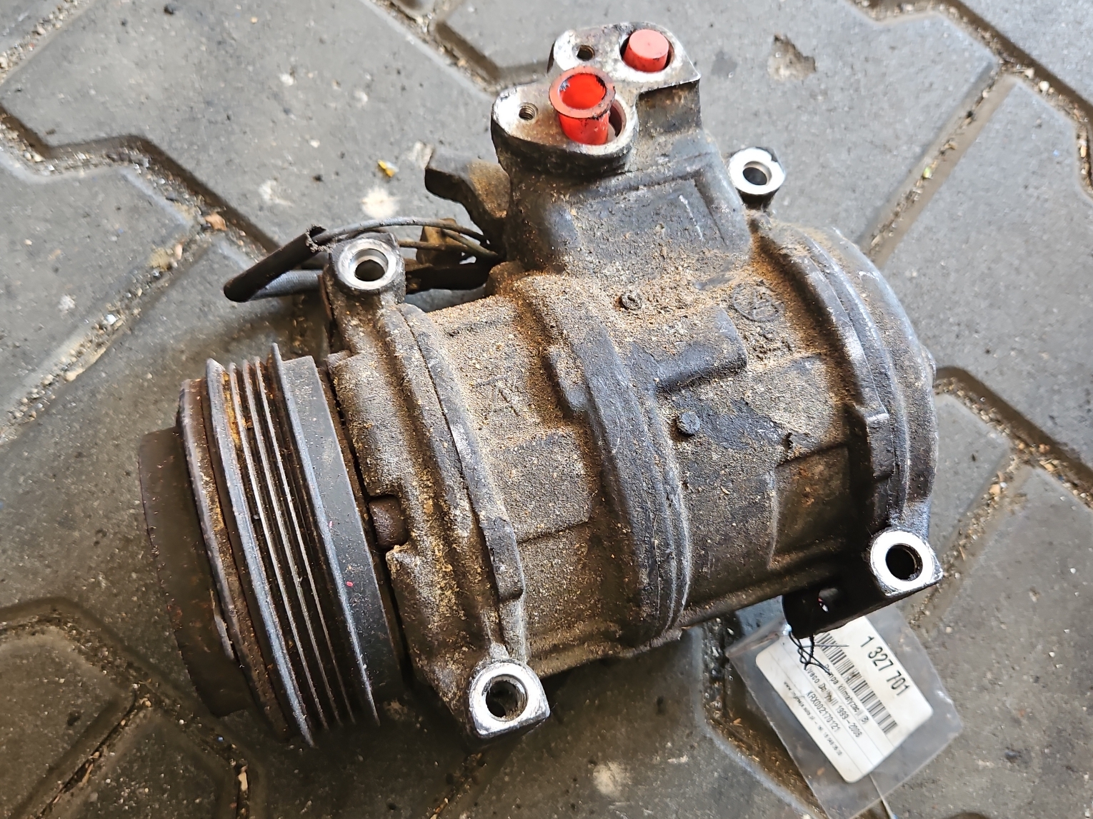 めい326A Sprężarka klimatyzacji kompresor Iveco Daily III 247300-1880