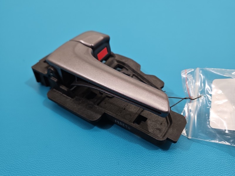 Klamka wewnętrzna przód lewa Hyundai Ix35 09-13 82613-2S000