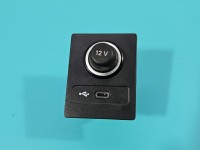 Gniazdo USB Skoda Superb III