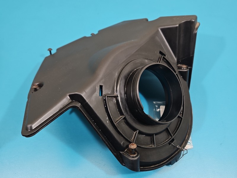 Obudowa filtra powietrza Audi A4 B9 1151148S01 2.0 TFSI