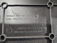 Osłona ZAŚLEPKA PLASTIK Renault Megane IV 799111718R, 799113717R