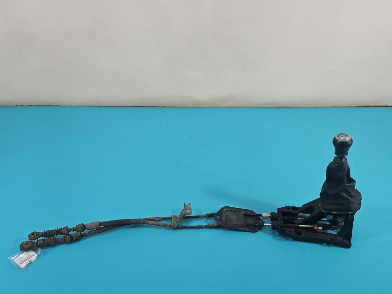 DŹWIGNIA LEWAREK WYBIERAK LINKI Toyota Yaris III 1.3 vvt-i