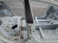 Próg prawy SŁUPEK ŚRODKOWY B Dacia Sandero III 20- HB 5d biały, DV369