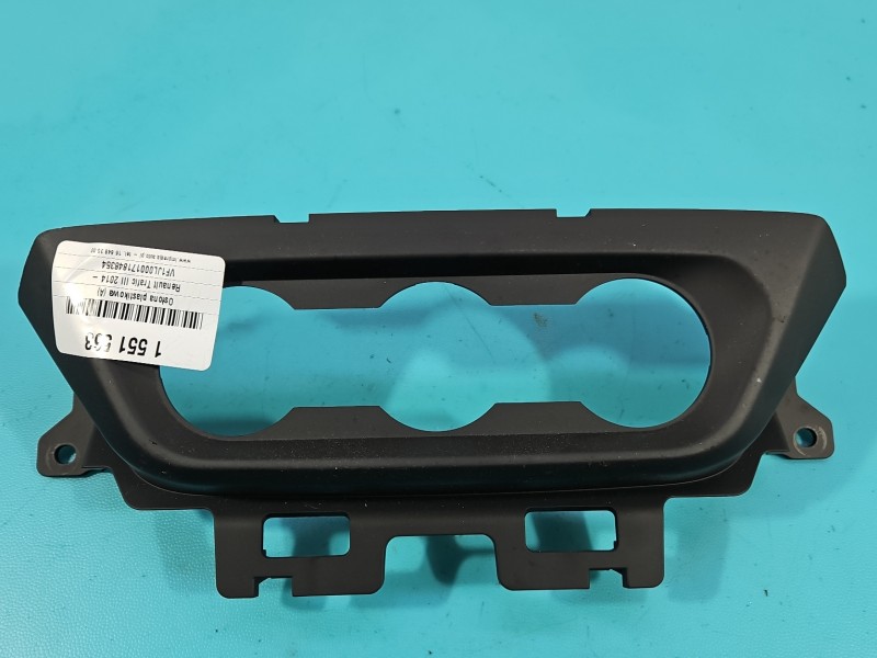 Osłona ZAŚLEPKA PLASTIK Renault Trafic III 682604550R