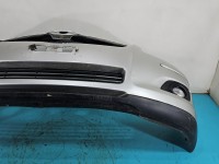 Zderzak przód Toyota Avensis II T25 srebrny 1C0
